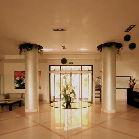Mahara & Wellness Hotel 4*