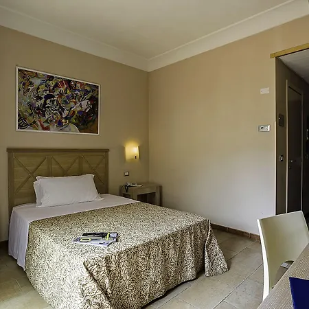 Mahara & Wellness Hotel 4*