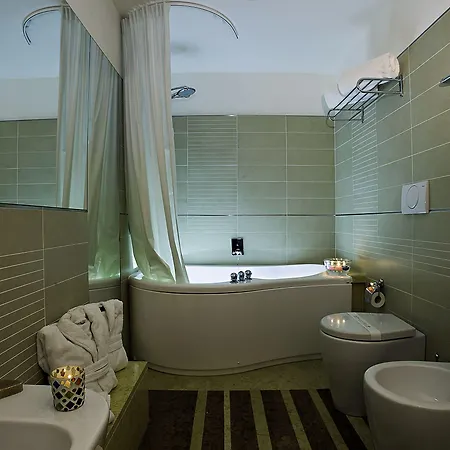 Mahara & Wellness