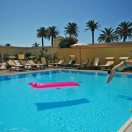 Mahara & Wellness