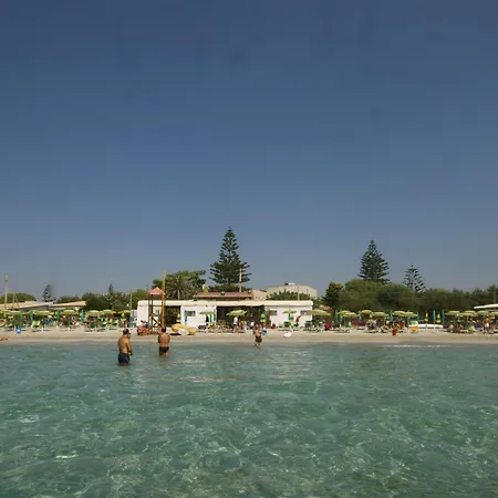 Mahara & Wellness Otel 4*